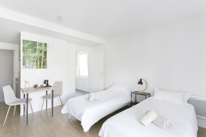Imagen de la habitación del Aparthotel Zenao Mulhouse. Foto 2