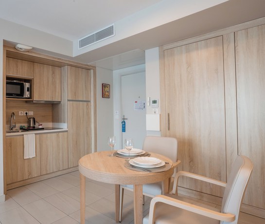Imagen de la habitación del Aparthotel Zenitude-R&eacute;sidences Nice. Foto 13