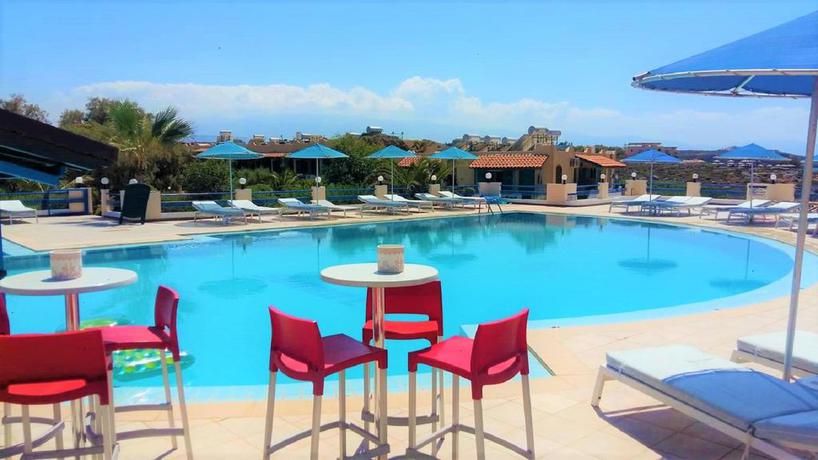 Imagen general del Aparthotel Zorbas Beach Village Hotel. Foto 12