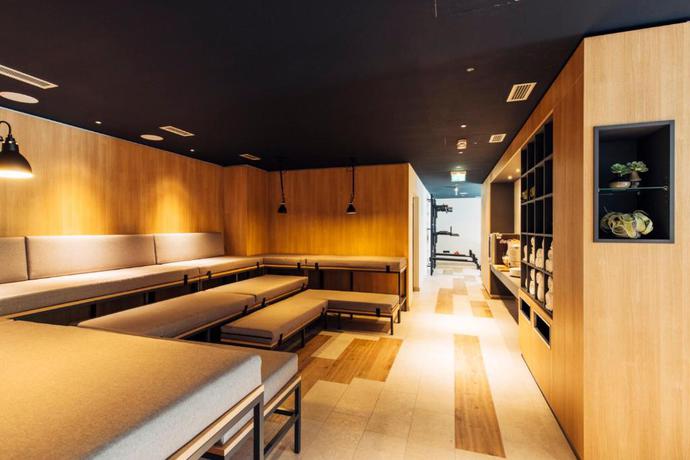 Imagen de los interiores del Aparthotel harry&rsquo;s home. Foto 14