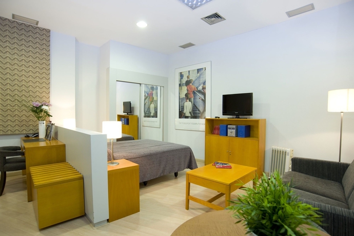 Imagen de la habitación del Aparthotel limehome Madrid Calle de Don Ram&oacute;n de la Cruz. Foto 2