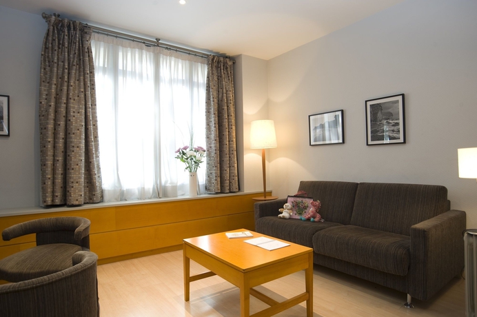 Imagen de los interiores del Aparthotel limehome Madrid Calle de Don Ram&oacute;n de la Cruz. Foto 15