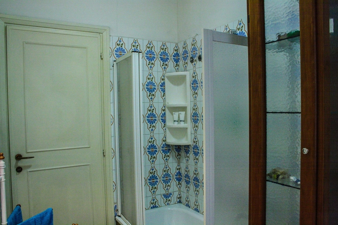 Imagen de la habitación del B&B 4 Season Bandb Roma. Foto 9