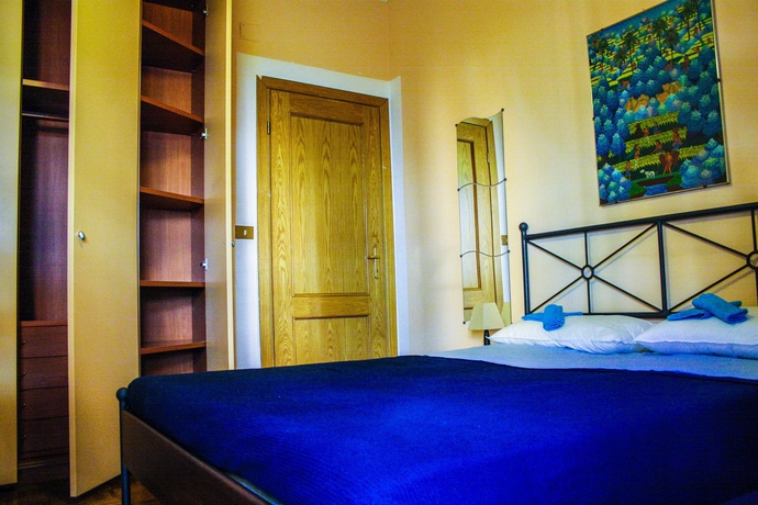 Imagen de la habitación del B&B 4 Season Bandb Roma. Foto 11