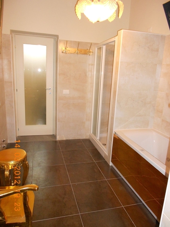 Imagen de la habitación del B&B Affittacamere Alba. Foto 11