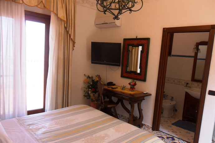 Imagen de la habitación del B&B Agriturismo Villa Palmentiello. Foto 14