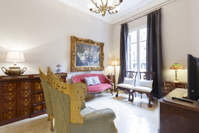 Imagen de los interiores del B&B Ainb Born-via Laietana. Foto 8