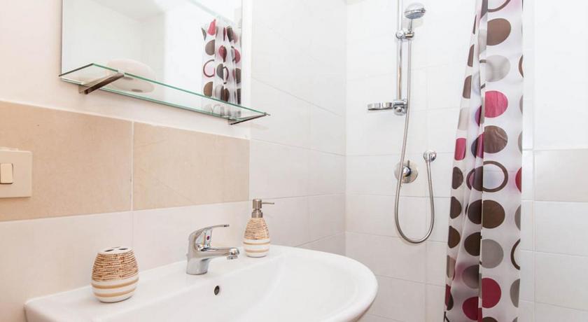 Imagen de la habitación del B&B Al Colosseo 8l. Foto 2