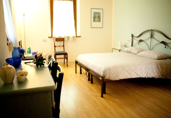 Imagen de la habitación del B&B Al Sole Di Cavessago. Foto 5