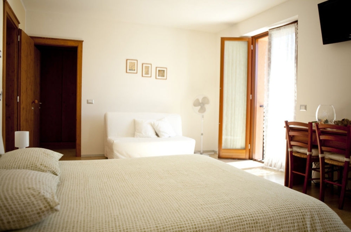 Imagen de la habitación del B&B Al Sole Di Cavessago. Foto 6