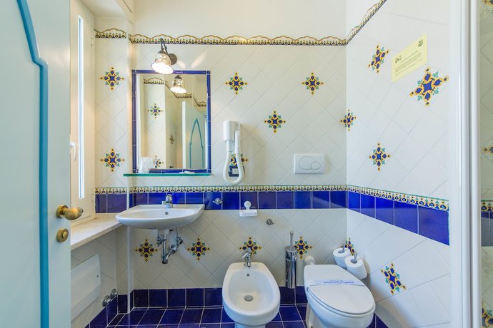 Imagen de la habitación del B&B Albergo Riviera. Foto 2