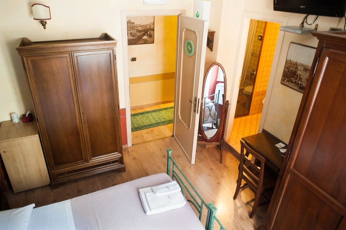 Imagen de la habitación del B&B Almes Roma. Foto 13