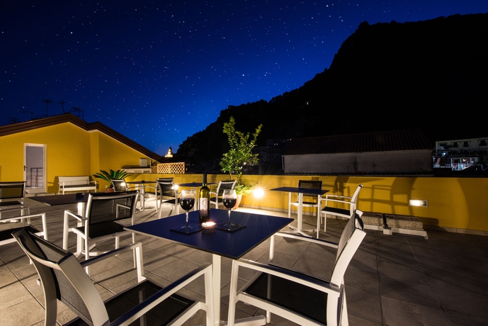 Imagen de la habitación del B&B Amalfi Luxury House. Foto 4