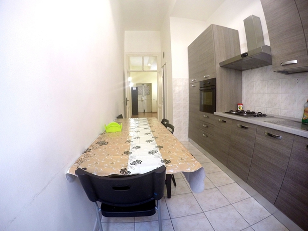 Imagen del bar/restaurante del B&B Ambra Jovinelli. Foto 3