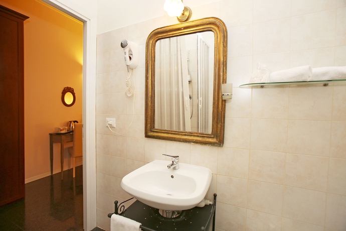 Imagen de la habitación del B&B Amica Roma. Foto 14