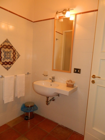 Imagen de la habitación del B&B Antica Dimora Caruso. Foto 4