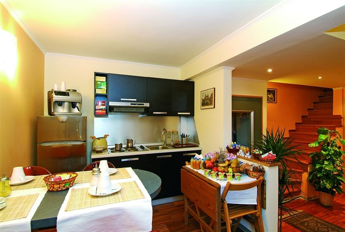 Imagen de los interiores del B&B Aurelia Garden Gold. Foto 10