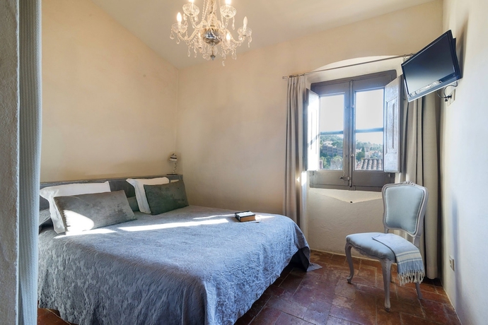 Imagen de la habitación del B&B BYPILLOW Cluc Hotel Begur. Foto 2