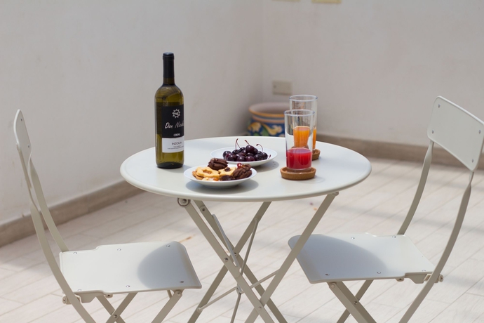 Imagen del bar/restaurante del B&B Baglio Santa Croce. Foto 4