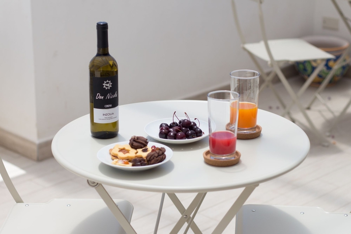 Imagen del bar/restaurante del B&B Baglio Santa Croce. Foto 5