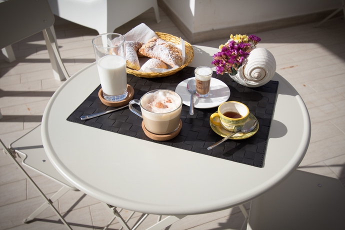 Imagen del bar/restaurante del B&B Baglio Santa Croce. Foto 8