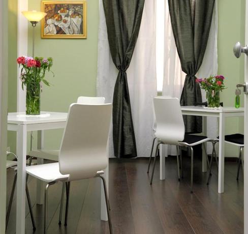 Imagen del bar/restaurante del B&B B&B Alexander. Foto 2
