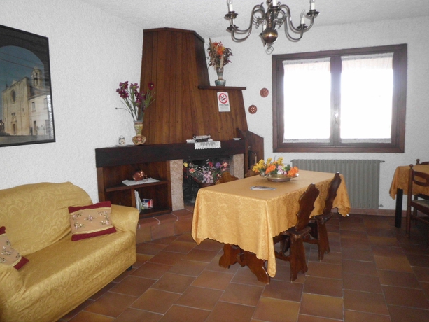 Imagen del bar/restaurante del B&B B&B Forconensis. Foto 3