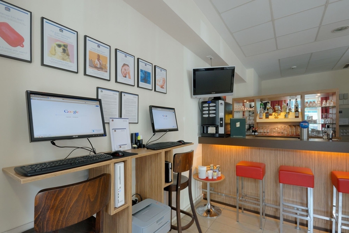 Imagen de los interiores del B&B B&B HOTEL Berlin-Mitte. Foto 12