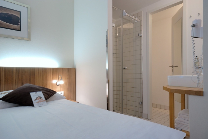 Imagen de la habitación del B&B B&B HOTEL Berlin-Mitte. Foto 9