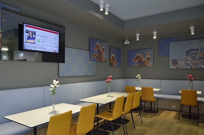 Imagen del bar/restaurante del B&B B&B Magdeburg. Foto 6