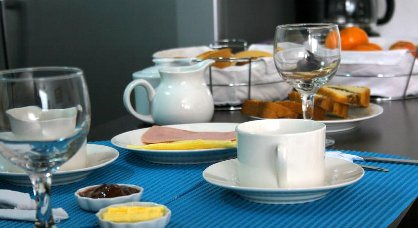 Imagen del bar/restaurante del B&B B&B Miraflores Wasi Independencia. Foto 2