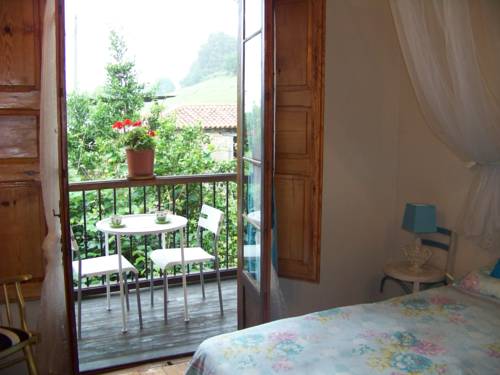 Imagen de la habitación del B&B BandB El Jard&iacute;n de Aes. Foto 5