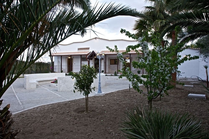 Imagen de los exteriores del B&B Bandb Barletta Acasamia. Foto 9