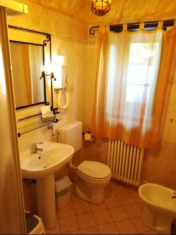 Imagen de la habitación del B&B Bandb Corte Di Re Artù. Foto 15