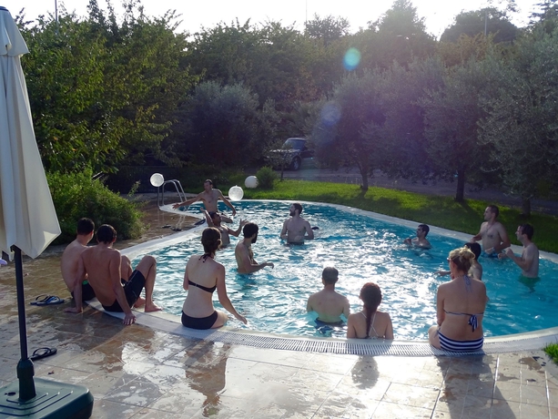 Imagen de la piscina del B&B Bandb Dimora Dell'etna. Foto 16