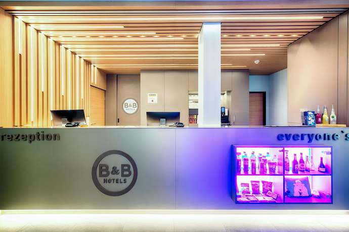 Imagen de los interiores del B&B Bandb Hotel Cuxhaven. Foto 16