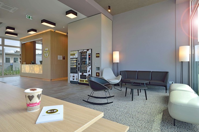 Imagen de los interiores del B&B Bandb Hotel Köln-ehrenfeld. Foto 19