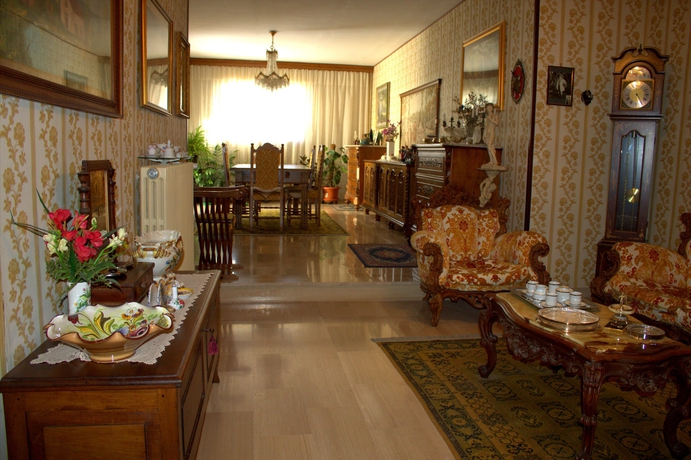 Imagen de los interiores del B&B Bandb In Centro A Pacentro. Foto 16