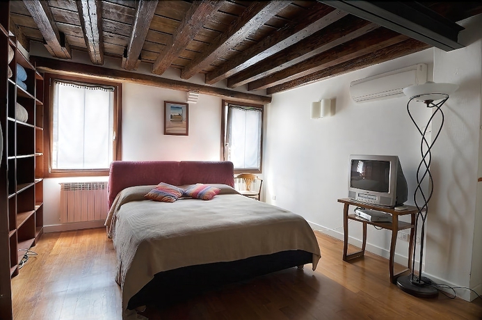 Imagen de la habitación del B&B Bandb Leonardo. Foto 9