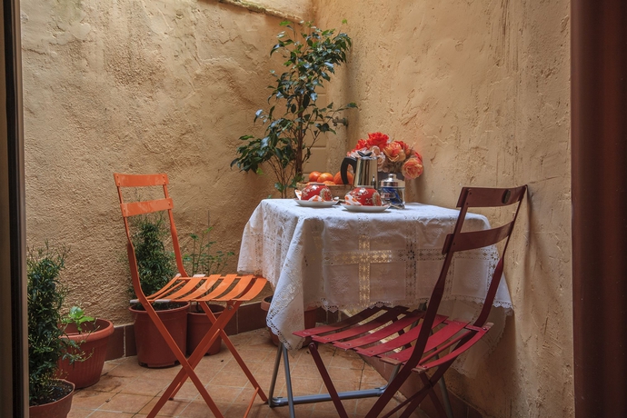 Imagen de los exteriores del B&B Bandb Ventisei Scalini A Trastevere. Foto 9