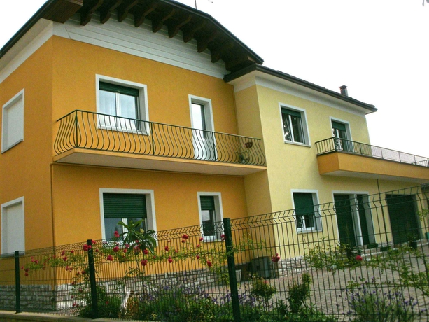 Imagen de los exteriores del B&B Bandb Villa Norma. Foto 12