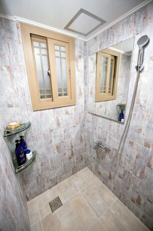 Imagen de la habitación del B&B Bangdigareum. Foto 17