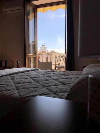 Imagen de la habitación del B&B Bb Il Re Alla Reginella Guest House. Foto 10