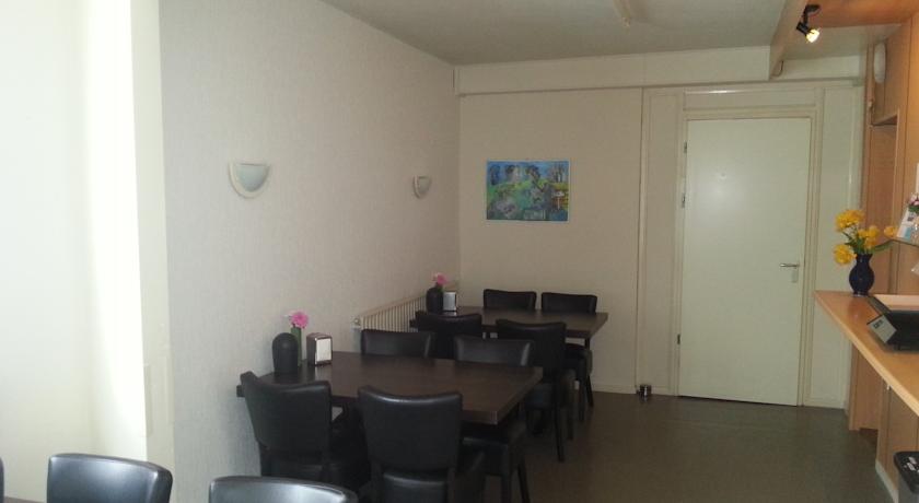 Imagen del bar/restaurante del B&B Bed Y Breakfast Zuidlaren. Foto 3