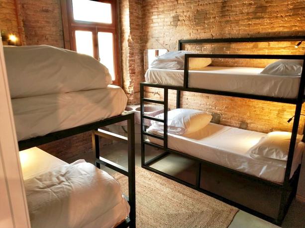 Imagen de la habitación del B&B BirdHouse Valencia. Foto 18