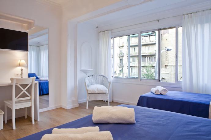Imagen de la habitación del B&B Blue Barcelona. Foto 4