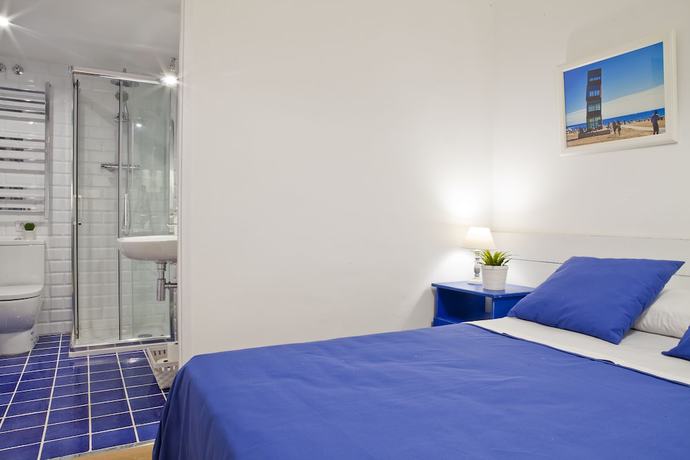 Imagen de la habitación del B&B Blue Barcelona. Foto 18