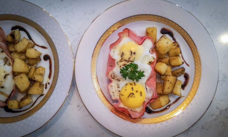 Imagen del bar/restaurante del B&B Blue Skies Bed and Breakfast. Foto 4