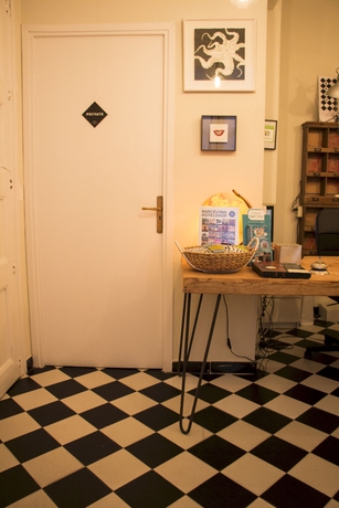 Imagen de los interiores del B&B Brun Barcelona. Foto 15