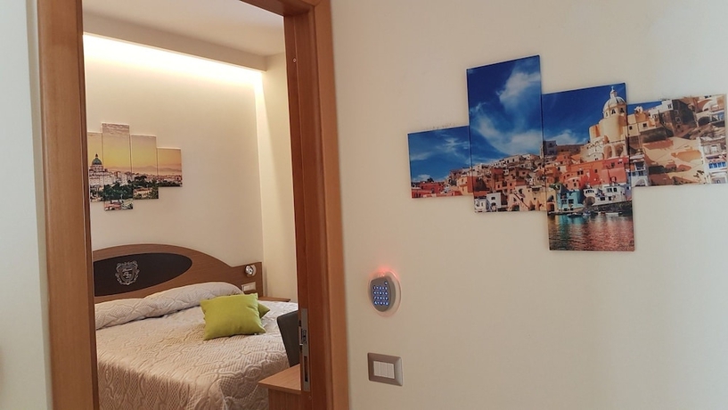 Imagen de la habitación del B&B Buono, Nápoles. Foto 6